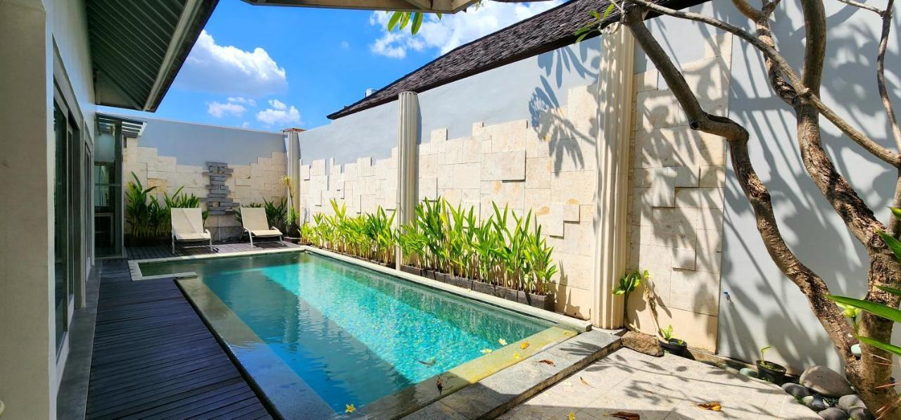 Zoe Villa Canggu Buitenkant foto