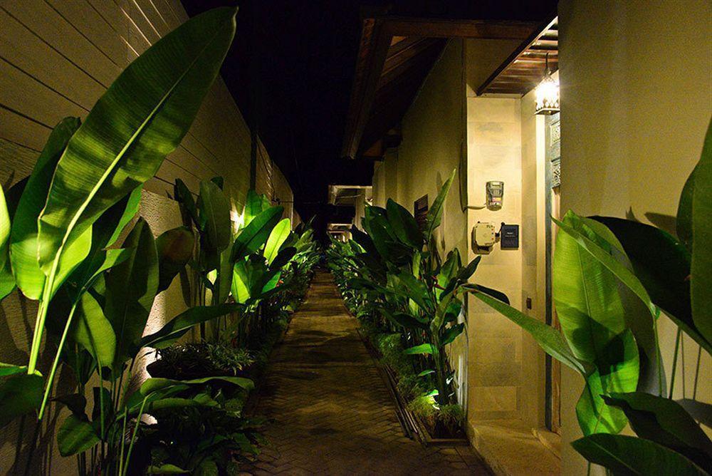 Zoe Villa Canggu Buitenkant foto